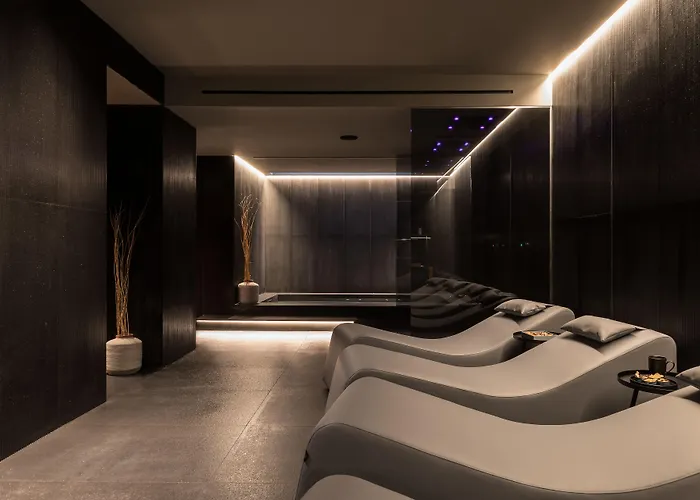 Renewed Hotel Plaza Opéra Palermo